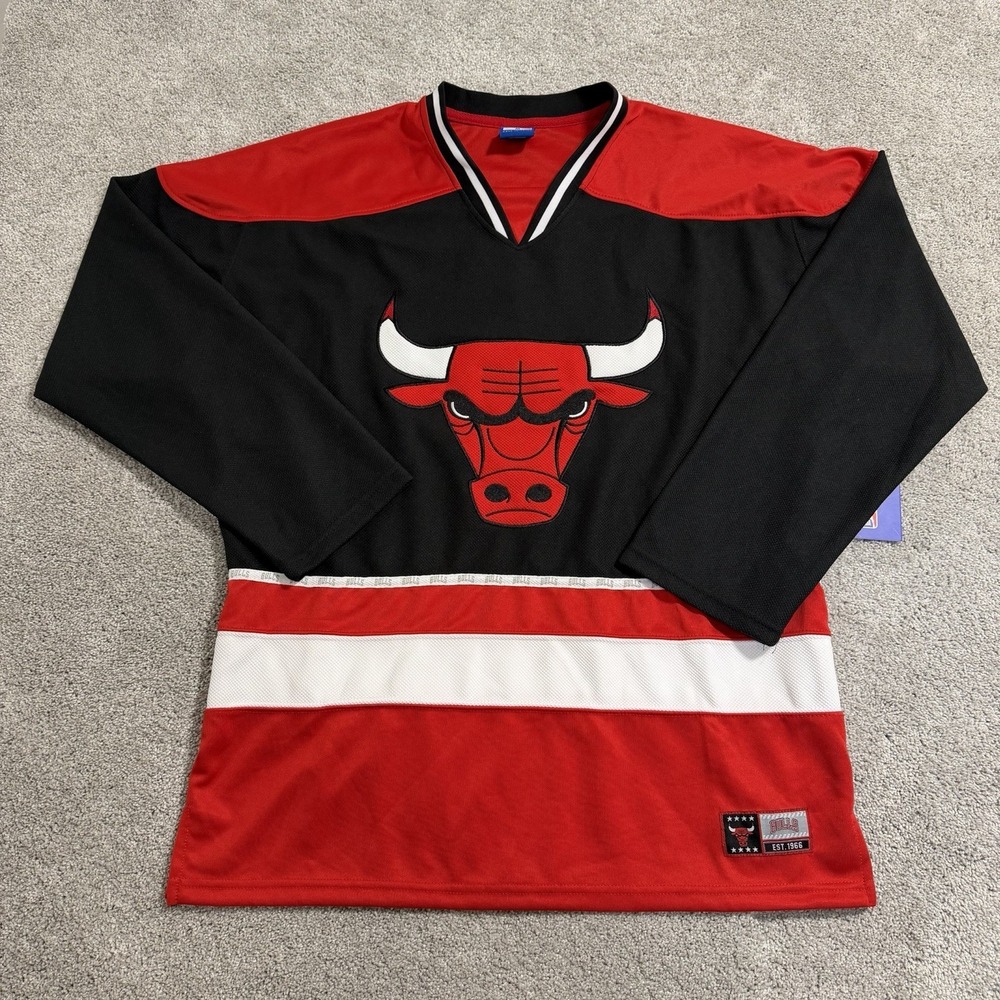 Chicago Bulls Hockey Style Jersey Mens M Black Pullover Shirt NBA Ultra Game NWT